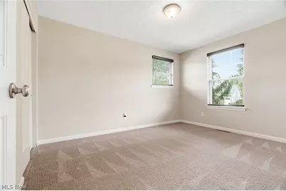 5858 NE Birmingham Street, Canton, OH 44721 - Photo 22