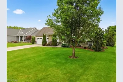 5858 NE Birmingham Street, Canton, OH 44721 - Photo 4