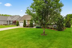 5858 NE Birmingham St, Canton, OH 44721 - Photo 4