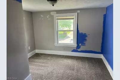 481 N Firestone Boulevard, Akron, OH 44301 - Photo 8