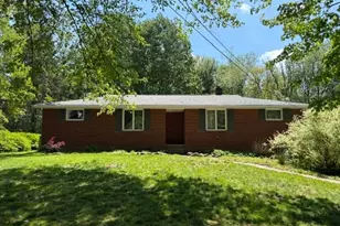 12900 Sunset Cir NW, Uniontown, OH 44685 - Photo 2