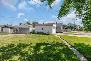 5915 Gerald Ave, Parma, OH 44129 - Photo 30