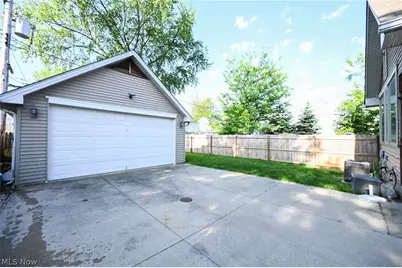 17725 Puritas Avenue, Loveland, OH 44135 - Photo 34