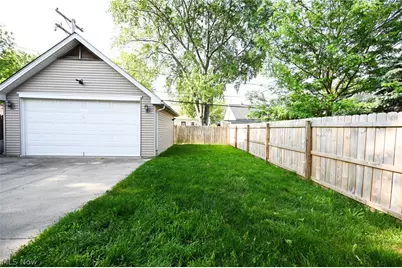 17725 Puritas Avenue, Loveland, OH 44135 - Photo 36