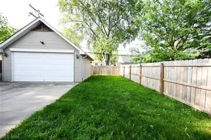 17725 Puritas Ave, Loveland, OH 44135 - Photo 36