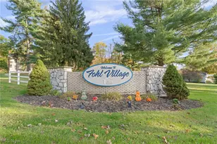 1005 Overlook Dr SW, Canton, OH 44706 - Photo 2