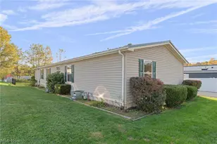 1005 Overlook Dr SW, Canton, OH 44706 - Photo 4