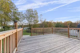 1005 Overlook Dr SW, Canton, OH 44706 - Photo 10