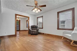 326 S Firestone Blvd, Akron, OH 44301 - Photo 4
