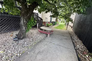 1033 Eastport Ave, Uhrichsville, OH 44683 - Photo 28