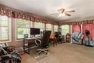 2067 Norwood Blvd, Zanesville, OH 43701 - Photo 12