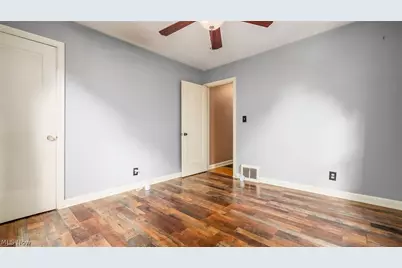2067 Norwood Boulevard, Zanesville, OH 43701 - Photo 26