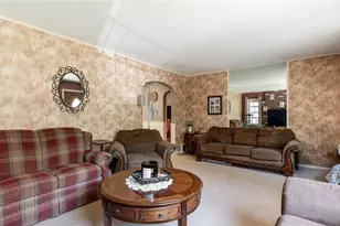 2067 Norwood Blvd, Zanesville, OH 43701 - Photo 6