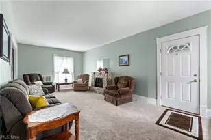 48 S 3rd St, Rittman, OH 44270 - Photo 2