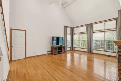 8428 Evergreen Drive, Northfield, OH 44067 - Photo 16