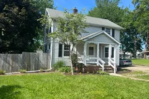 140 South Street NW, Navarre, OH 44662 - Photo 2