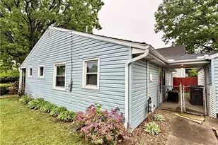 180 Winchester Ave, Youngstown, OH 44509 - Photo 4