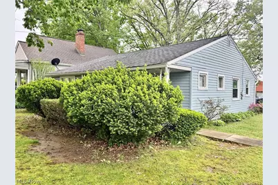 180 Winchester Avenue, Youngstown, OH 44509 - Photo 2