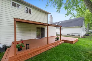 29595 Westminster Dr, North Olmsted, OH 44070 - Photo 32
