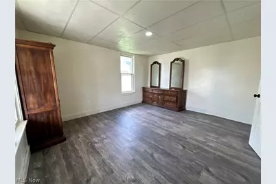1317 Plum Street #Apt 1, Steubenville, OH 43952 - Photo 4