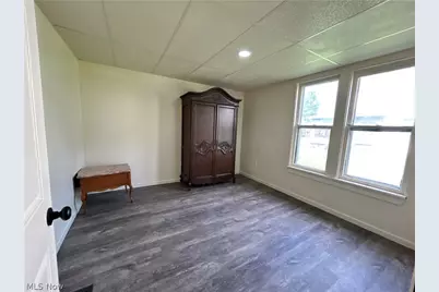 1317 Plum Street #Apt 1, Steubenville, OH 43952 - Photo 2