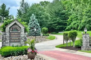 2214 Stone Creek Trail, Cuyahoga Falls, OH 44223 - Photo 4
