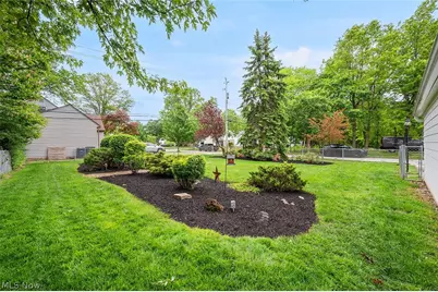 977 Learidge Road, Lyndhurst, OH 44124 - Photo 40
