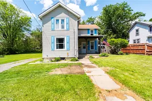 758 Summit St, Salem, OH 44460 - Photo 2