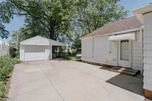 5363 Summit Rd, Lyndhurst, OH 44124 - Photo 20