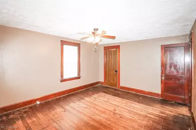 13004 Edison Street NE, Alliance, OH 44601 - Photo 26