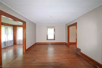 13004 Edison Street NE, Alliance, OH 44601 - Photo 16