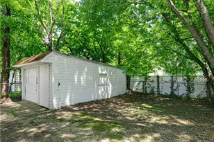 1367 Clearaire Rd, Loveland, OH 44110 - Photo 4