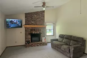 14816 Rock Creek Rd, Chardon, OH 44024 - Photo 16