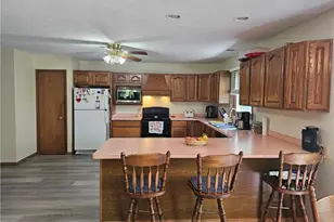 14816 Rock Creek Rd, Chardon, OH 44024 - Photo 10