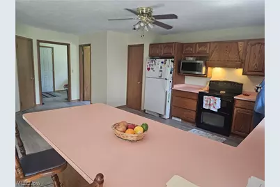 14816 Rock Creek Road, Chardon, OH 44024 - Photo 6