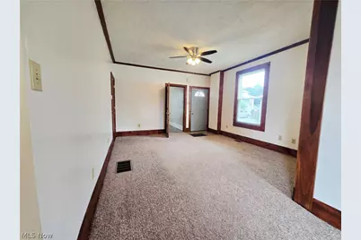 472 Gray Street, Zanesville, OH 43701 - Photo 28