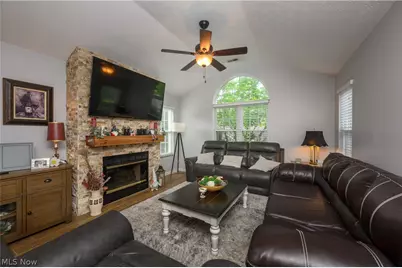 3646 Barrington Place NW, Canton, OH 44708 - Photo 8