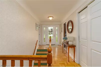 4064 Diana Drive, Grandview Heights, OH 44147 - Photo 4