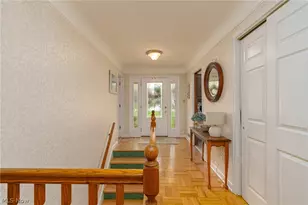 4064 Diana Dr, Grandview Heights, OH 44147 - Photo 4