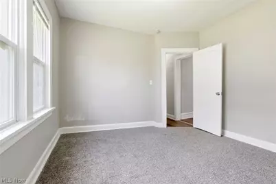 1842 Colonnade Road #DOWN, Loveland, OH 44112 - Photo 10