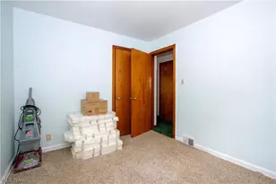 255 Wolf Ave, Wadsworth, OH 44281 - Photo 18
