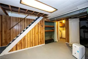 255 Wolf Ave, Wadsworth, OH 44281 - Photo 30