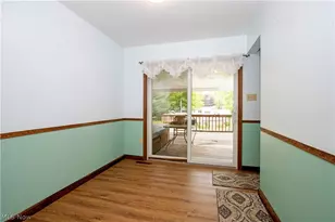 255 Wolf Ave, Wadsworth, OH 44281 - Photo 14