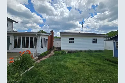 206 E 5th Street, Williamstown, WV 26187 - Photo 28