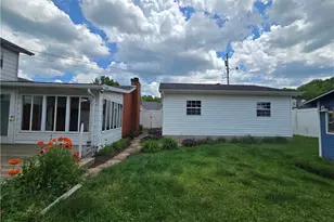 206 E 5th St, Williamstown, WV 26187 - Photo 28