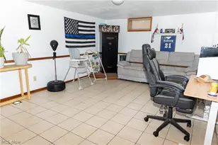 2122 Windham St NE, Canton, OH 44721 - Photo 24