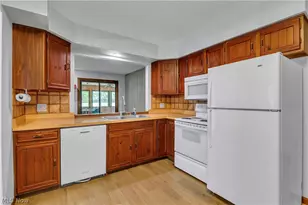 6635 Taylor Rd, Painesville, OH 44077 - Photo 16