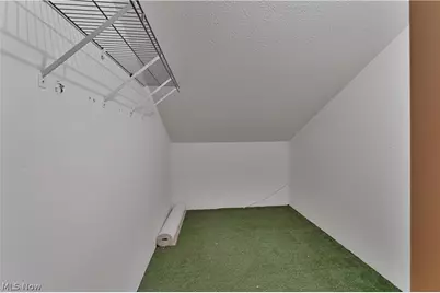 1341 Fox Run Drive, Youngstown, OH 44512 - Photo 24