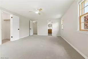 2056 Laurel Hill Dr, South Euclid, OH 44121 - Photo 26