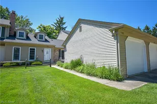 1022 S Court St, Medina, OH 44256 - Photo 4